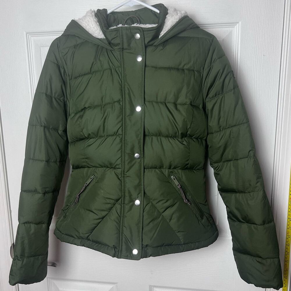 Hollister Puffer Jacket Hooded Sherpa Lined Olive Green Coat Size Small